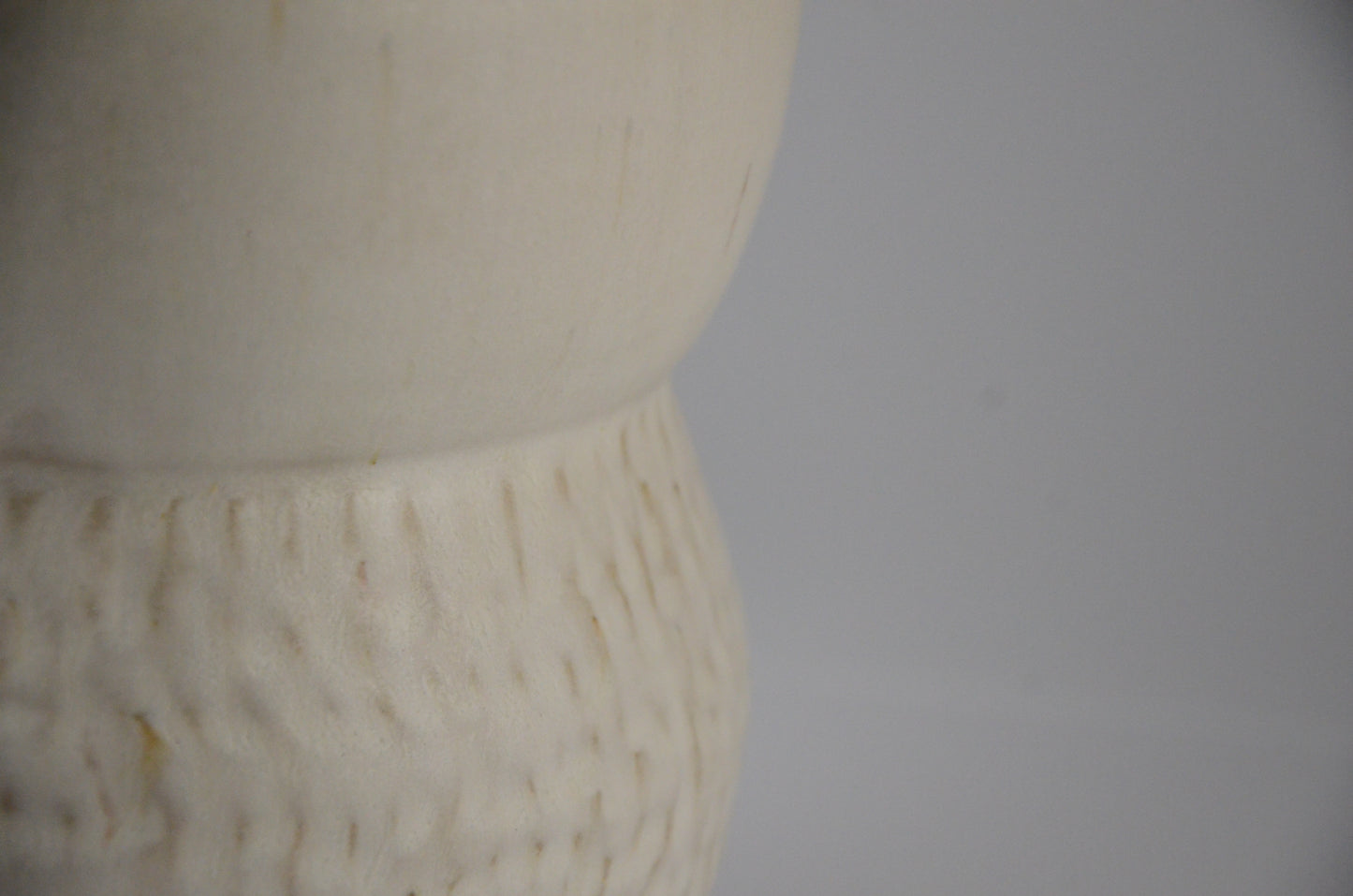 Textured big planter