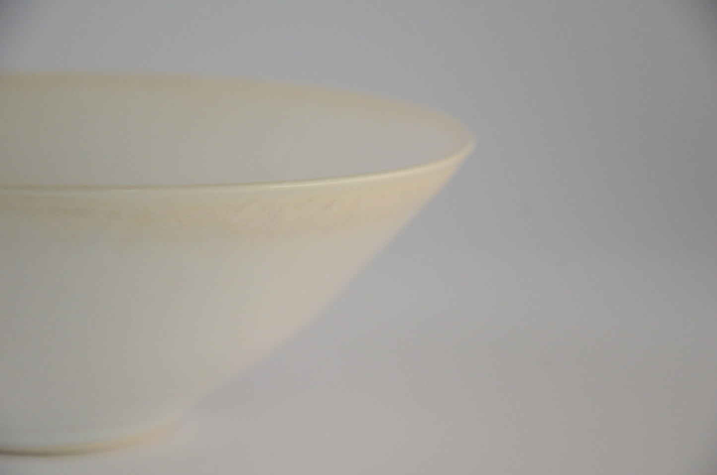 white porcelain cereal bowel