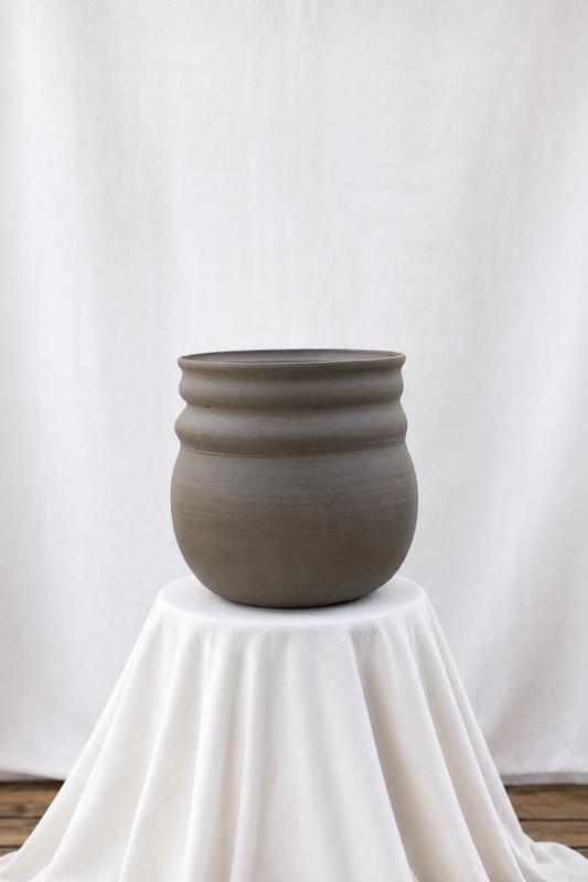 Recycled clay raw planter