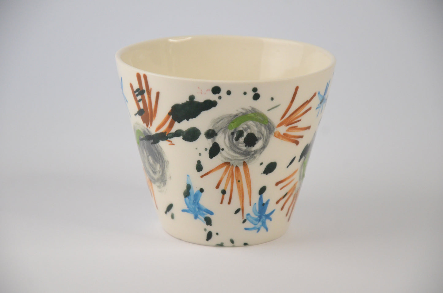 Printed Porcelain cup V shape