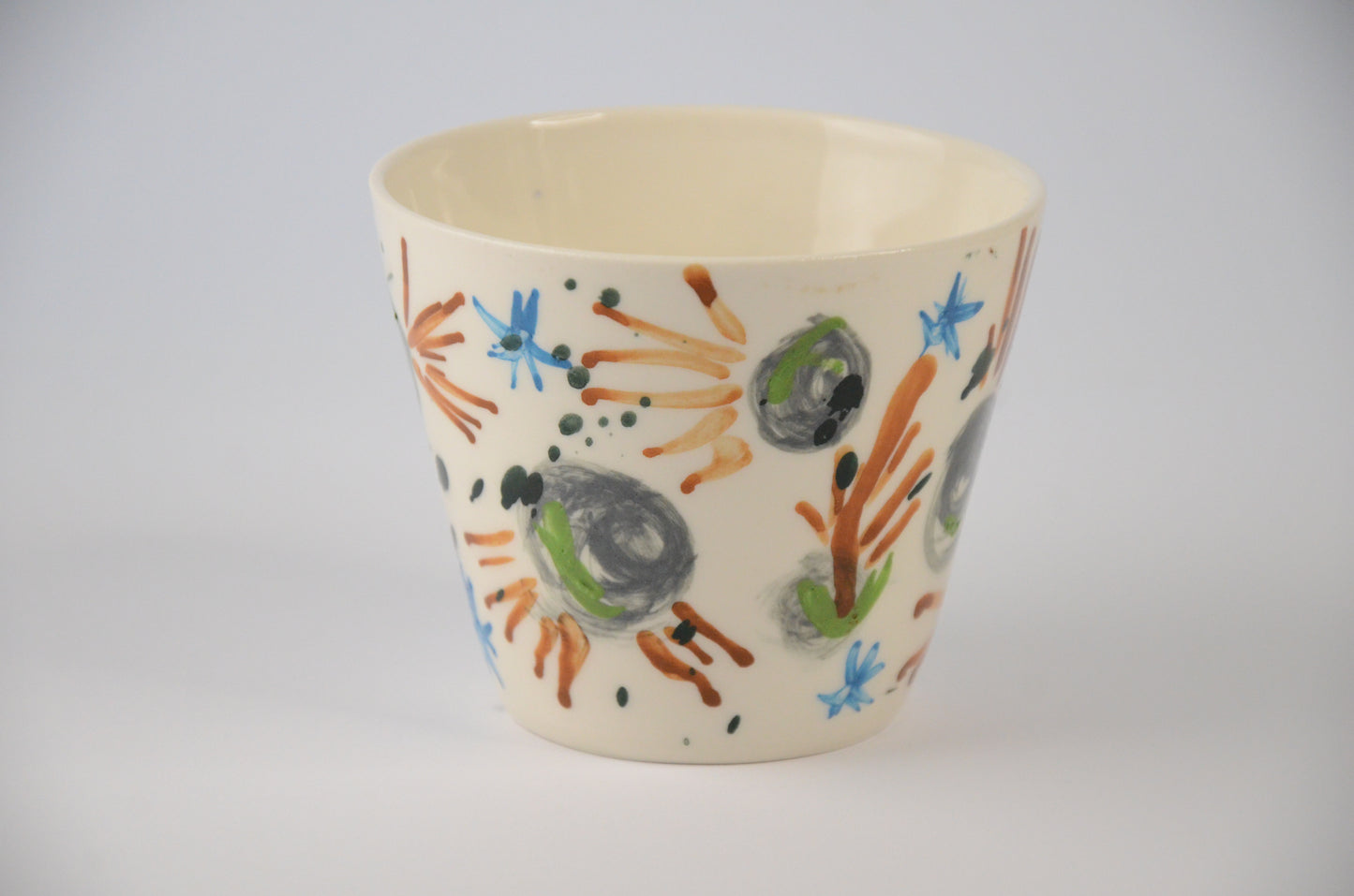 Printed Porcelain cup V shape