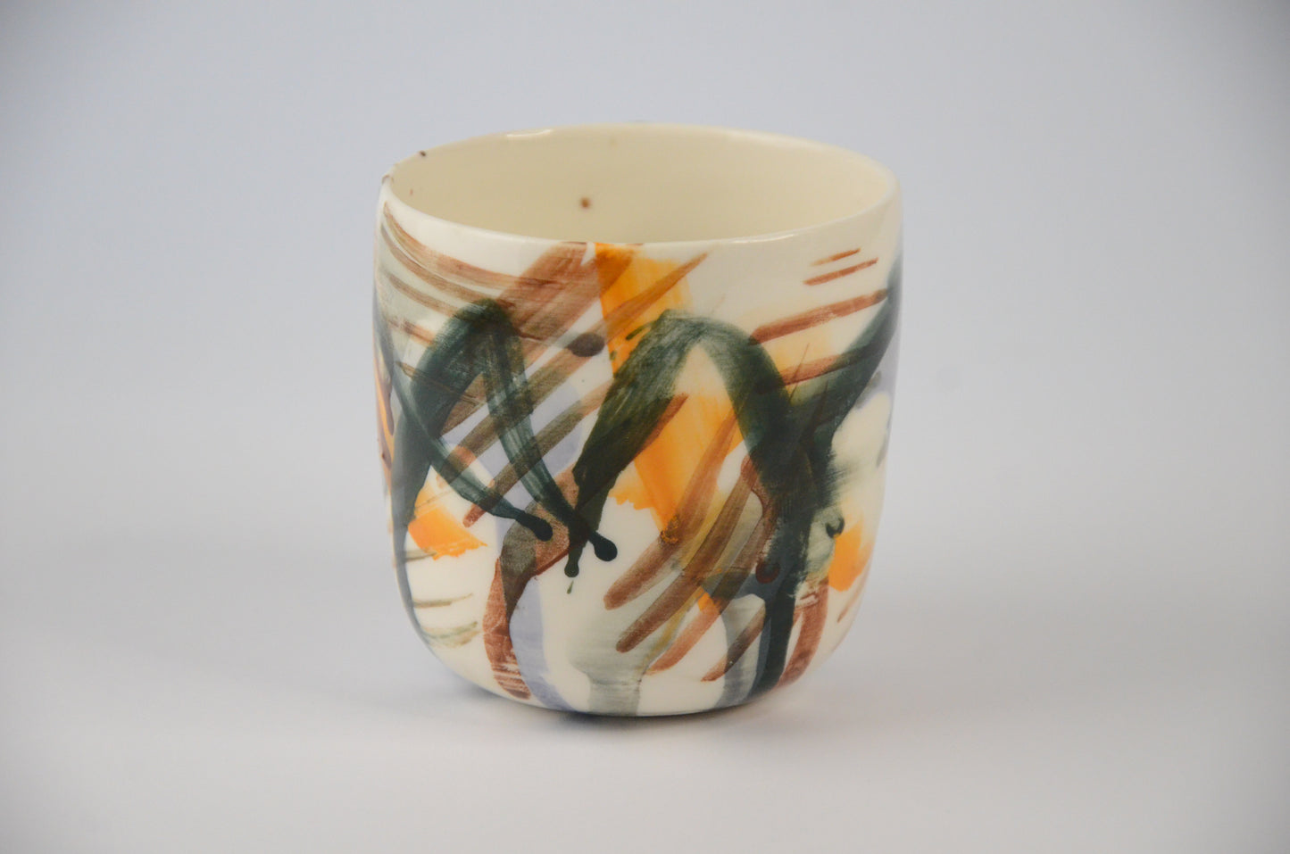 Printed porcelain cup