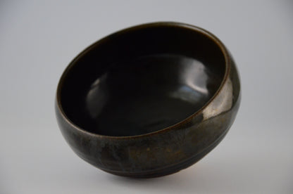 Black screw shape bowl