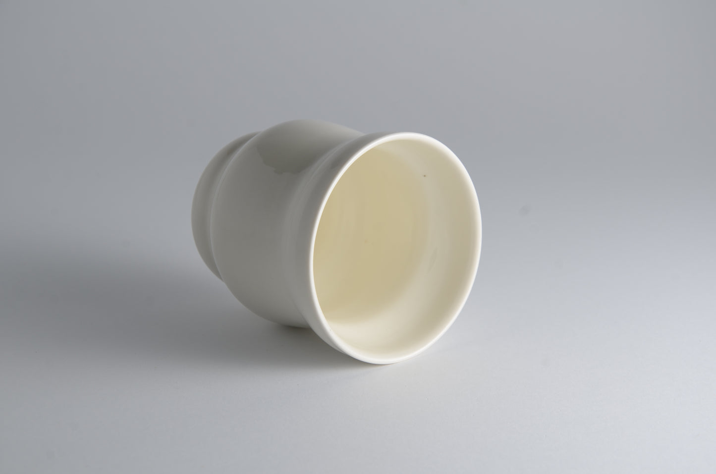 V shape porcelain cup