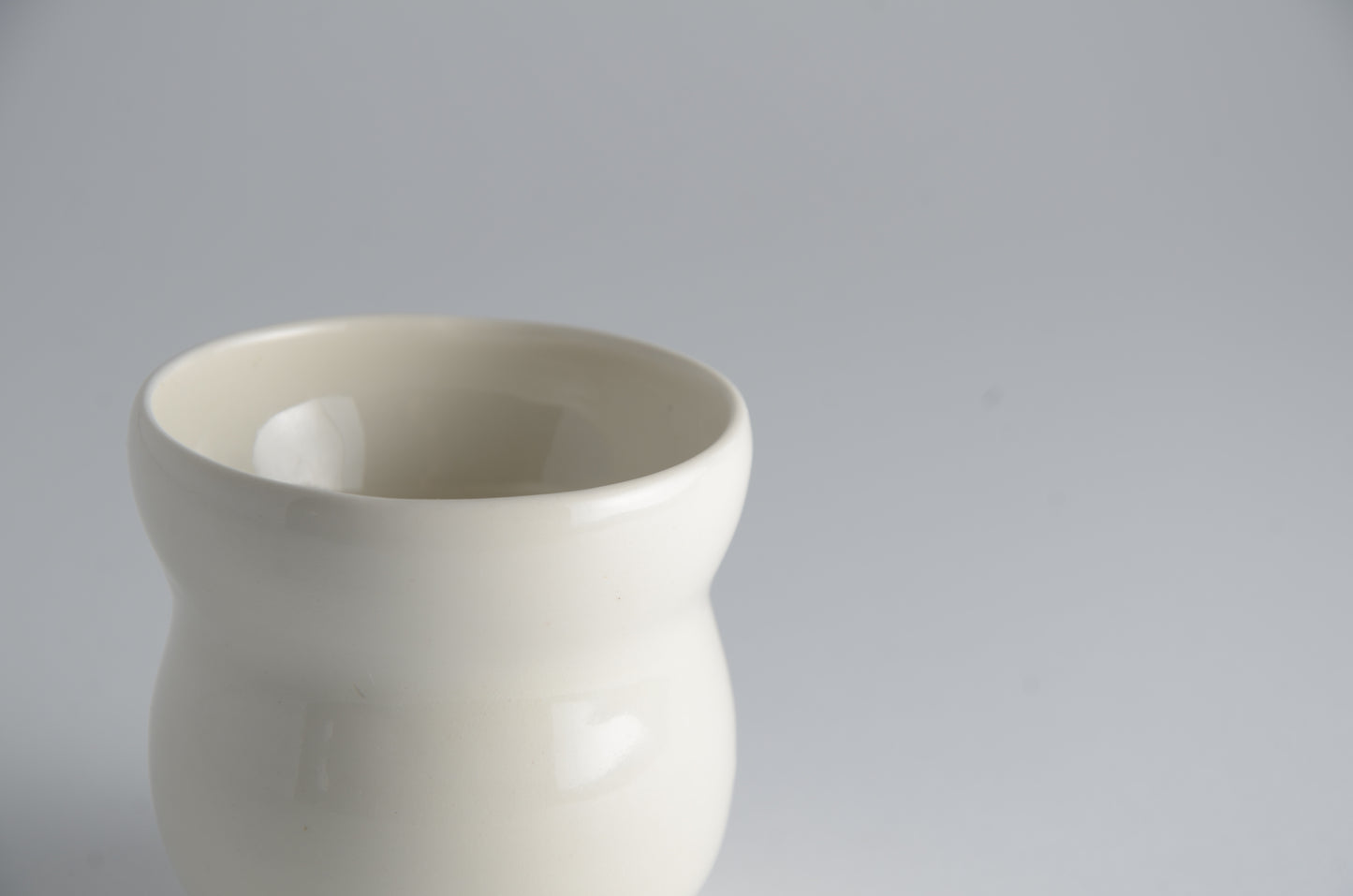 V shapes small porcelain cup