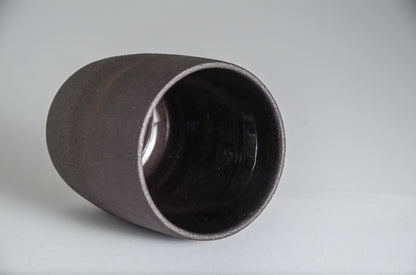 Black cup (medium)