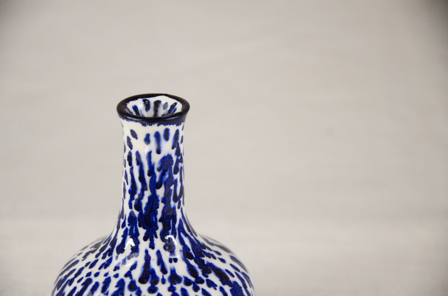 Cobalt dotted XS porcelain vase