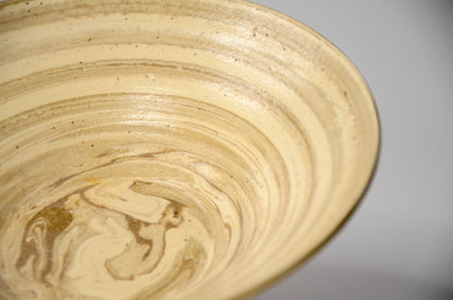 Spiral bowl