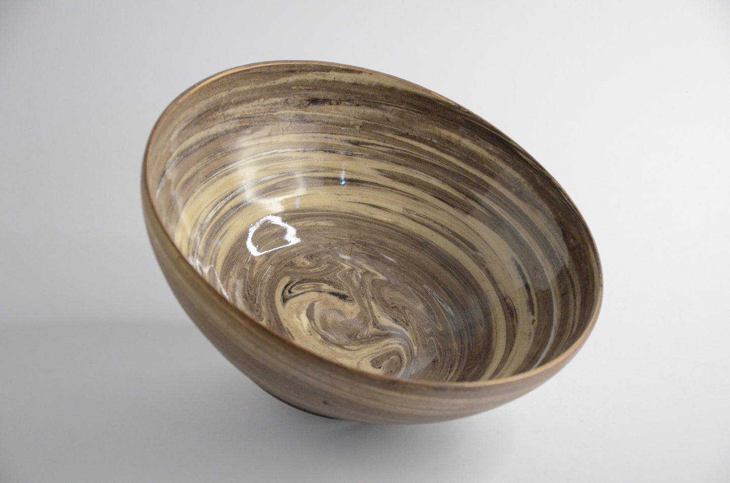 Spiral bowl